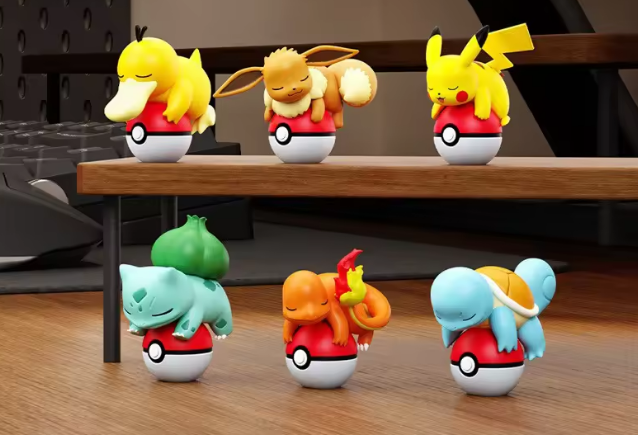 Pokémon Night Light – Poké Ball Desktop Accessory Blind Box